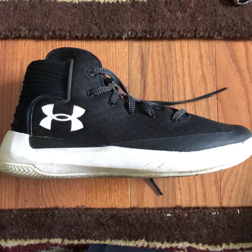Nike under armour basketball shoes 30